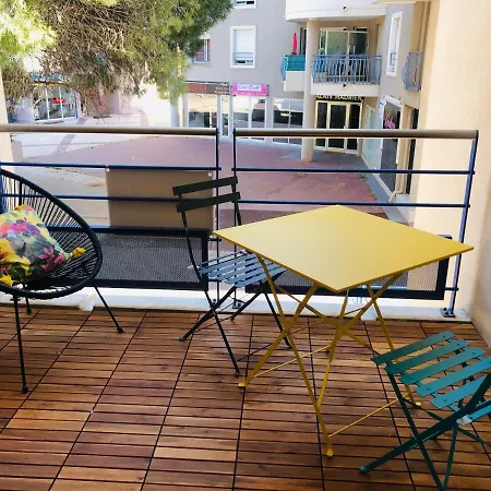 Charmant 2 Pieces A Port-Frejus Exterior photo