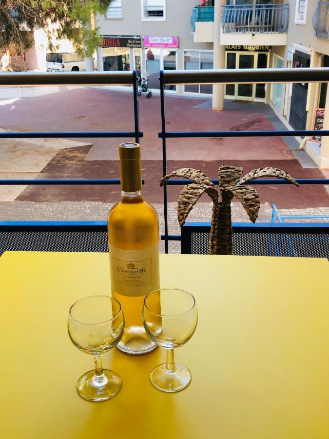 Appartement F2 à Port-fréjus 2/4 Personnes
